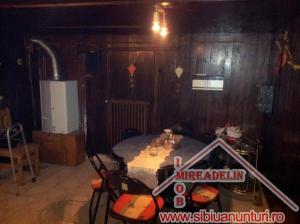 CASA DE VANZARE,   SINGUR IN CURTE - CARTIER STRAND