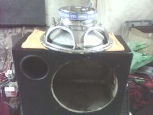 Vand Subwoofer SAL