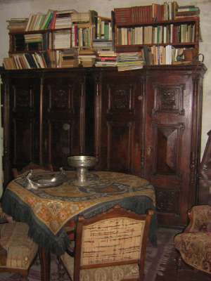 Mobila antica