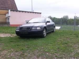 vand magazie cd audi a4 motor 1.8 an 1996