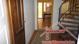 INCHIRIEM CASA 4 CAMERE,    P+E+M,    zona CENTRUL VECHI