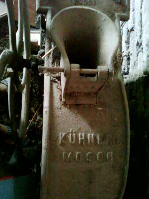 Vand masina de sfarmat porumb