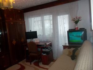 Apartament pt spatiu zona Crisan