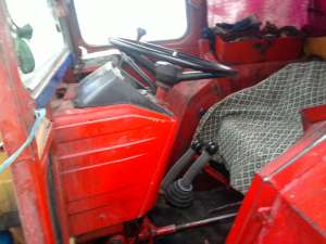 TRACTOR U445