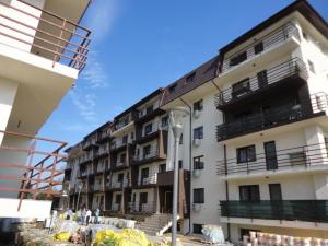 Vand apartament 2 camere