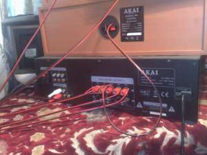 Vand amplificator de camera akai nou nout in garantie 5+1 cu tot cu boxe Urgent
