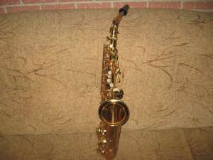 Vand saxofon alto Buffet Crampon S100 a Paris,   Franta,  stare foarte buna
