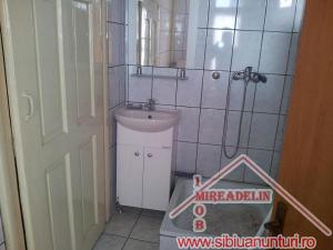 INCHIRIEM SPATIU COMERCIAL,   170 MP,   ZONA ULTRACENTRALA