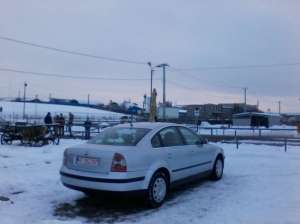 VAND PASSAT 2001,   1,   6 B.,   BERLINA,   ARGINTIU METAL.