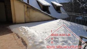 INCHIRIEM APARTAMENT 2 camere,   la casa,   ZONA ULTRACENTRALA