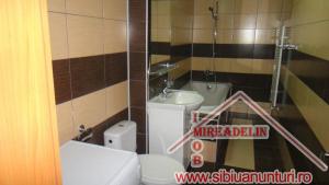 INCHIRIEZ APARTAMENT 2 CAMERE � INTRAREA SIRETULUI