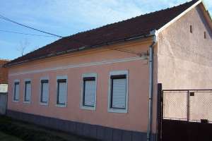 vand casa la pret avantajos si negociabil