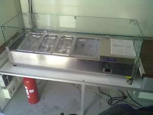 Inchiriez rulota comerciala tip fast food