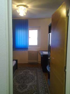 inchiriez apartament 3 camere Piata Victoriei