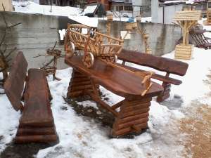 Mobilier rustic pentru gradina