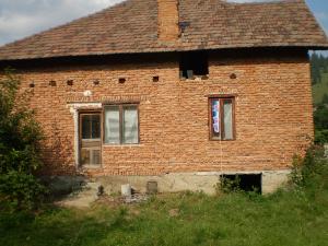vand-schimb VILA Leresti Arges cu apartament bucuresti