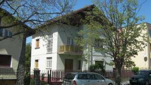 Casa Alba Iulia 4 camere 175 mp zona rezidentiala