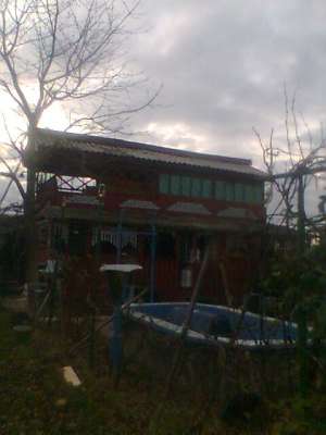 schimb apartament 3 camere arad, et 2, 2 balcoane inchise termopan,  baie, wc serviciu, dependinte s