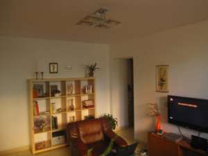 De vanzare apartament 4 camere modernizat, pret negociabil