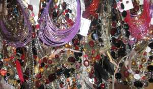 Stocuri de bijuterii outlet import la kg en-gros!