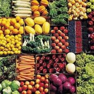 Vand fructe si legume sezon