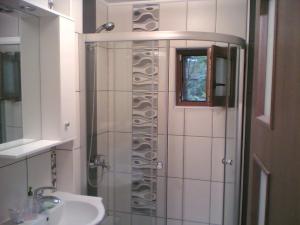 Renovari.Amenajari.Constructii noi