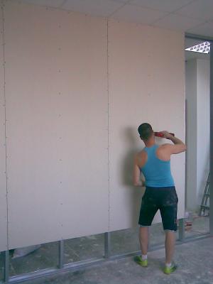 Echipa de meseriasi.Amenajari interioare