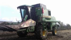 Vand combina John Deere 1188 Hydro 4 si culegator porumb
