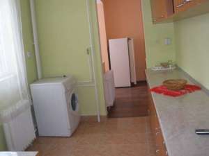 APARTAMENT 4 CAMERE STR VICTORIEI   250 SUPERFINISAT