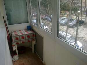Inchiriez apartament 2 camere decomandat in Berceni str. Vigoniei