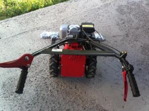 Motocoasa  Honda cu lama de  5.5 CP