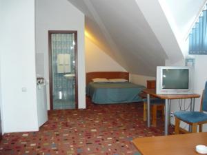 Vanzare hotel Predeal,    spa si restaurant