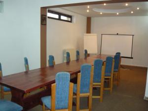 Vanzare hotel Predeal,    spa si restaurant