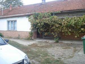 PARTICULAR,  VAND CASA DEVA