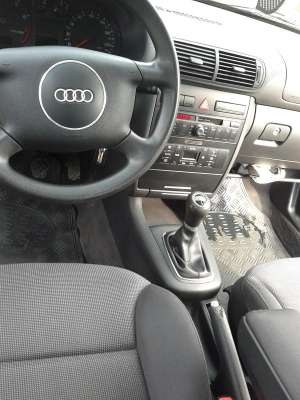 vand sau schimb audi a3 cu moto