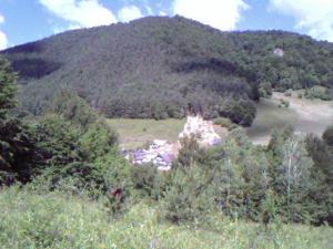 particular vand urgent teren munte vrancea