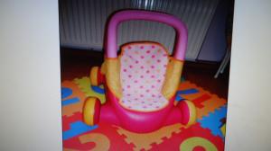 vand carucior pentru papusi ideal pentru a fi folosit si ca premergator pentru copii