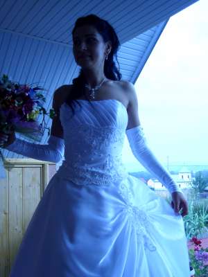 vind rochie de  mireasa