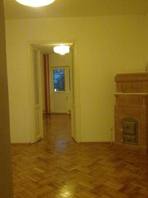Ofer spre INCHIRIERE VILA S+P+1 136mp desfasurat,    recent renovata. Stare Exceptionala. Pretabila 