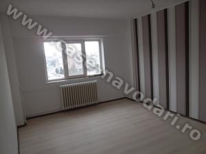 Vand apartament ultracentral Navodari