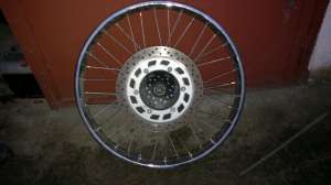 enduro roata fata