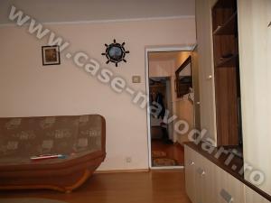 Vand apartament 3 camere in Navodari confort 1