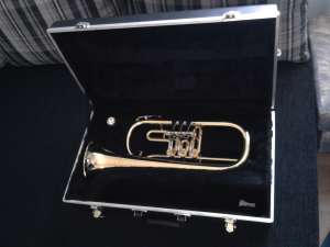 Vand fligorn AMATI AFH 400 nou