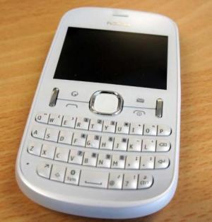 Carcasa Nokia Asha 200 Alba ( White ) ORIGINALA COMPLETA