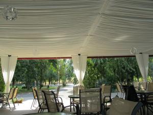 DRAPERII ,  DRAPAJE ORNAMENTALE