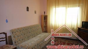 VINDEM APARTAMENT 2 CAMERE,   STR. ONCESTI