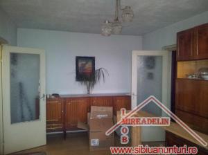 VAND APARTAMENT 2 CAMERE,   HIPODROM I - MIHAI VITEAZU