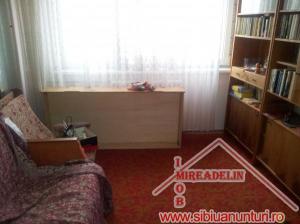 VAND APARTAMENT 2 CAMERE,   HIPODROM I - MIHAI VITEAZU