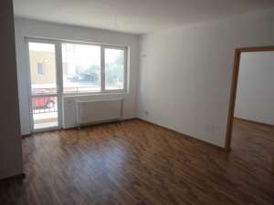 Vand apartament 2 camere Sos Oltenitei