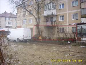 Vand apartament 3 camere Babeni Centru parter-posibilitate spatiu comercial